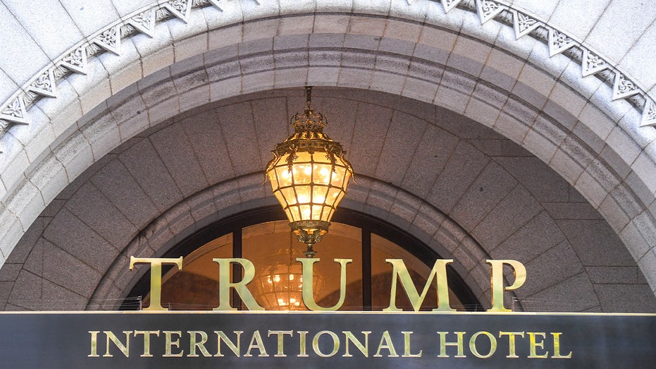 Trump International Hotel sign