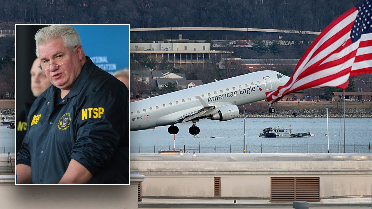 Inside the DC plane crash investigation: Air traffic staff a ‘small piece’ of ‘very big puzzle,’ official says