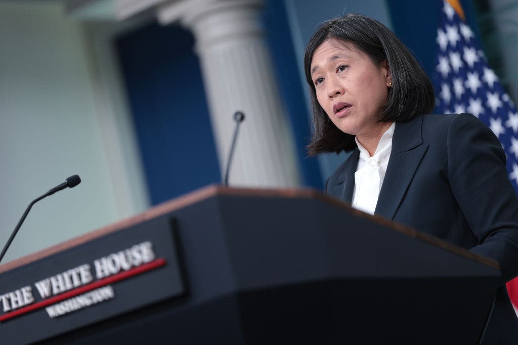 Para senator meminta pemerintahan Biden untuk menghentikan ‘negosiasi rahasia’ dengan mitra dagang asing