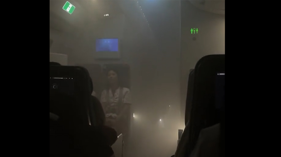 Cathay Pacific smoke in cabin