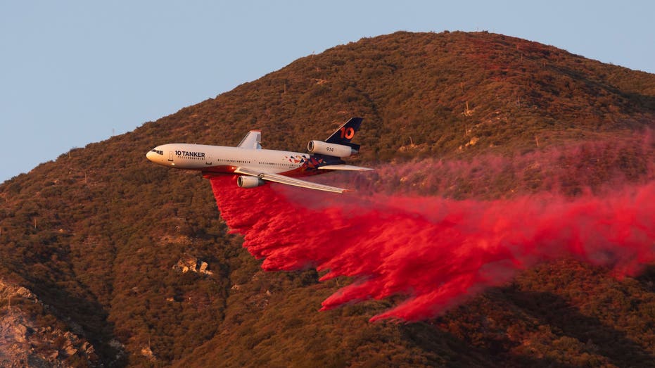 fire fighting aircraft