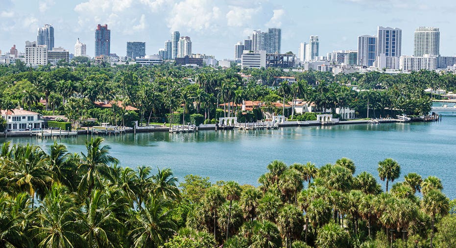 Miami skyline 