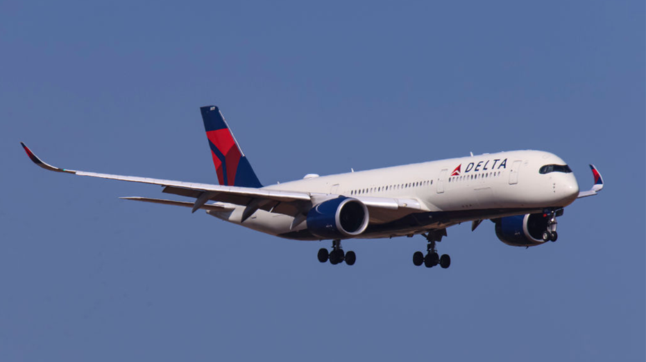 Delta aircraft