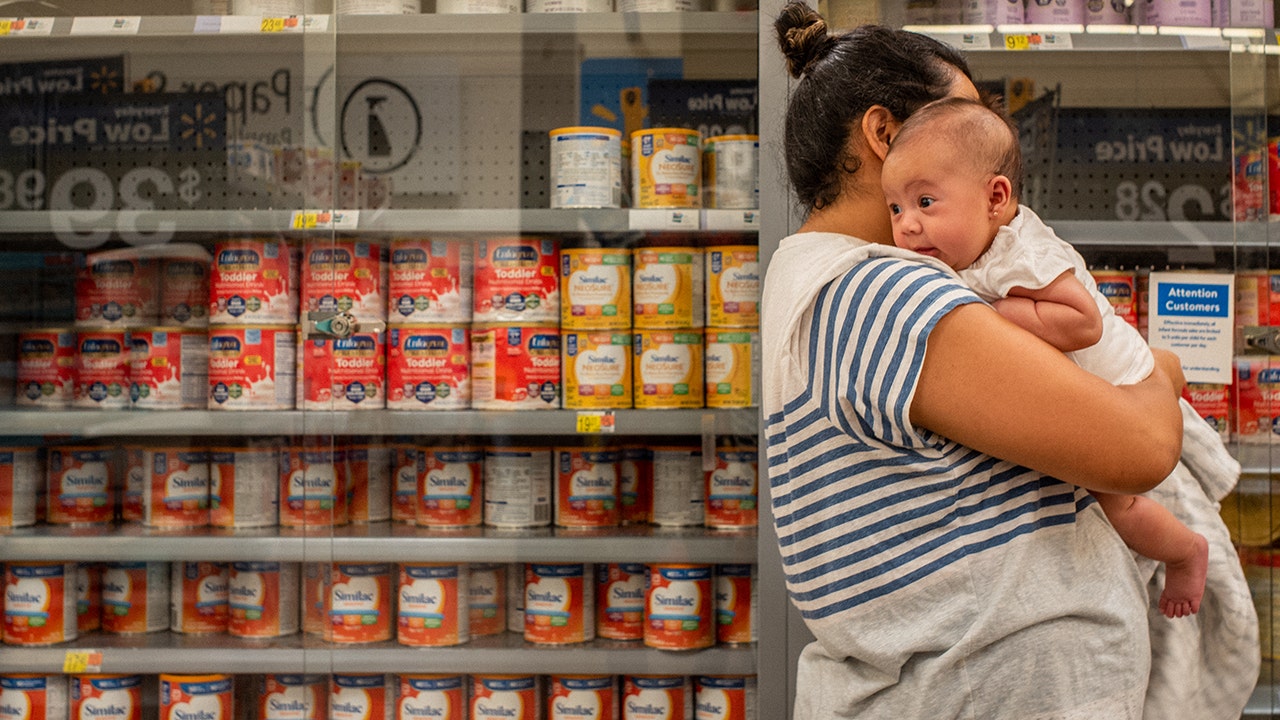 Baby formula, breast milk need to be ‘robustly regulated’: Former FDA commissioner