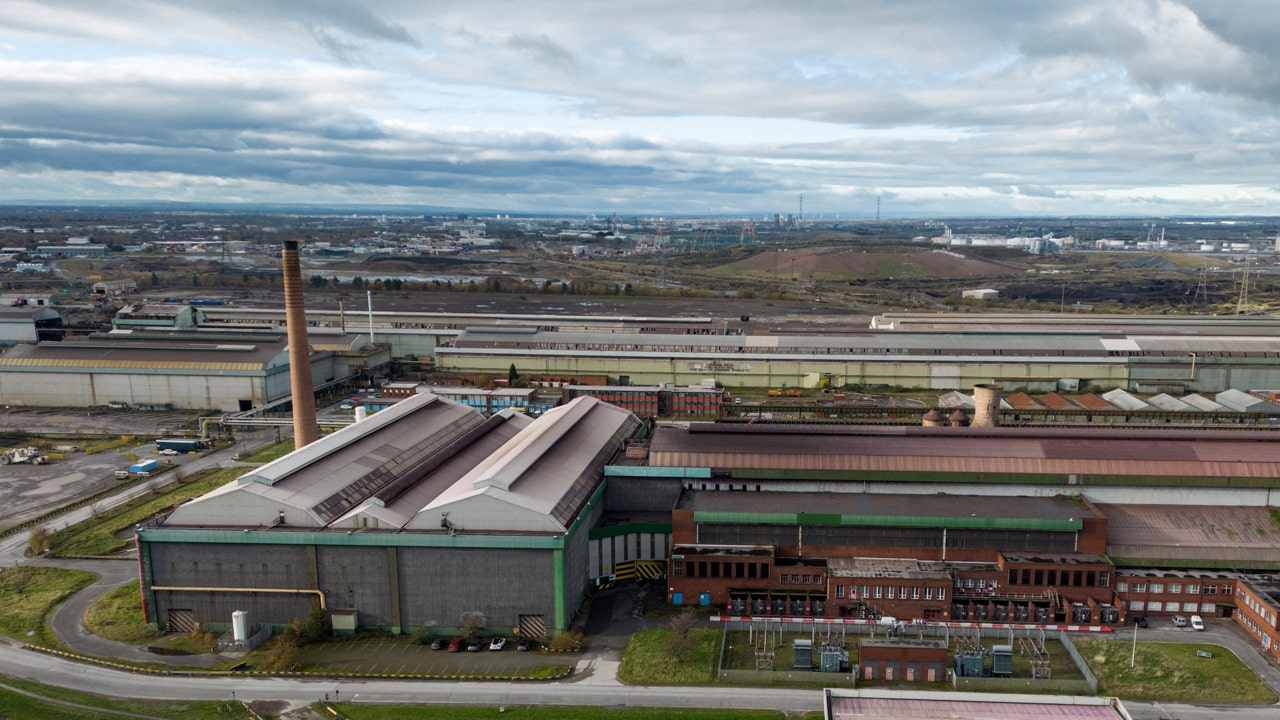 British Steel warns of 2,700 job losses from blast furnace closures
