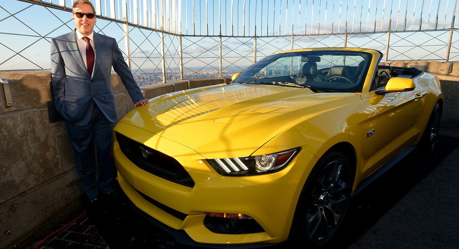 The convertible Mustang at the Empire State Building
