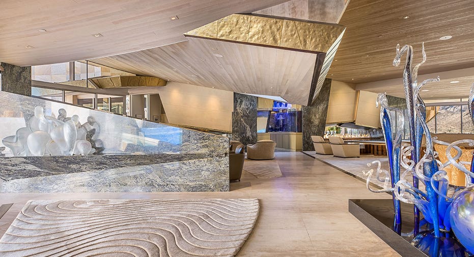 The designer of the home was Guy Dreier