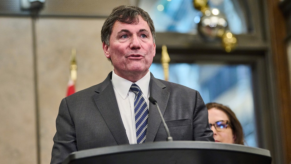 Dominic LeBlanc