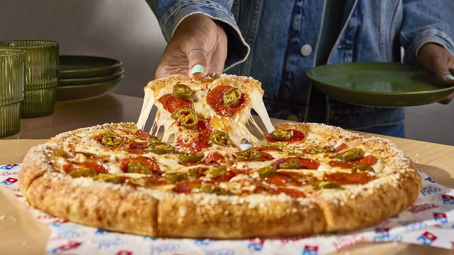 Domino's stuffed crust