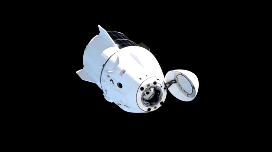 SpaceX capsule returning to Earth