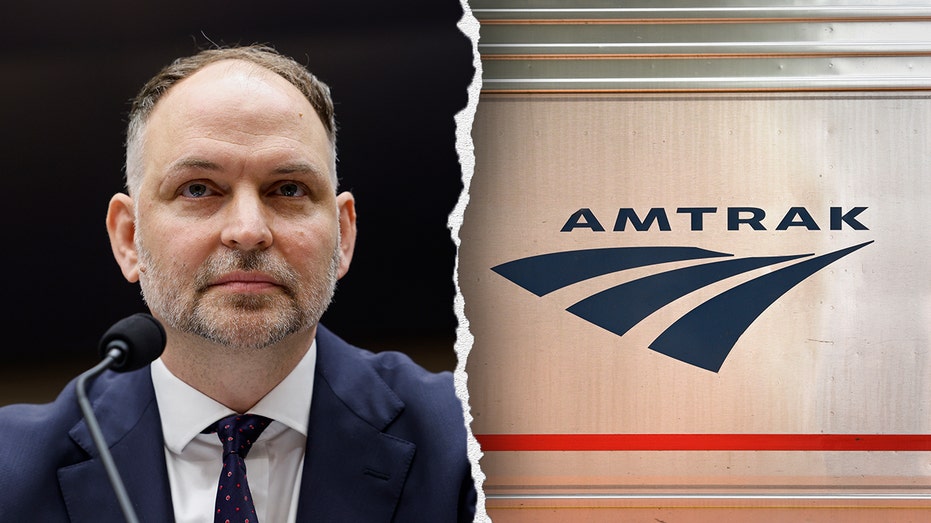 Stephen Gardner dan logo Amtrak