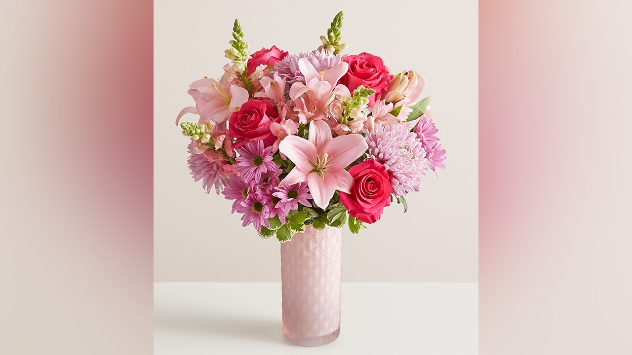 1-800-Flowers to deliver millions of roses, tulips and more for Mother's Day: 'Highly complex' process