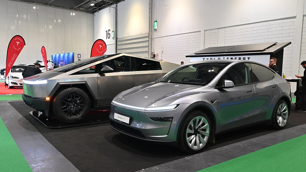 Tesla launches test run for FSD Supervised, an AI-powered ride hailing service