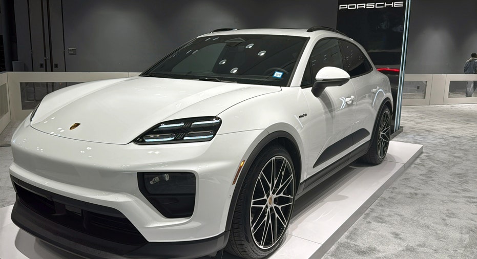 Porsche Macan Electric