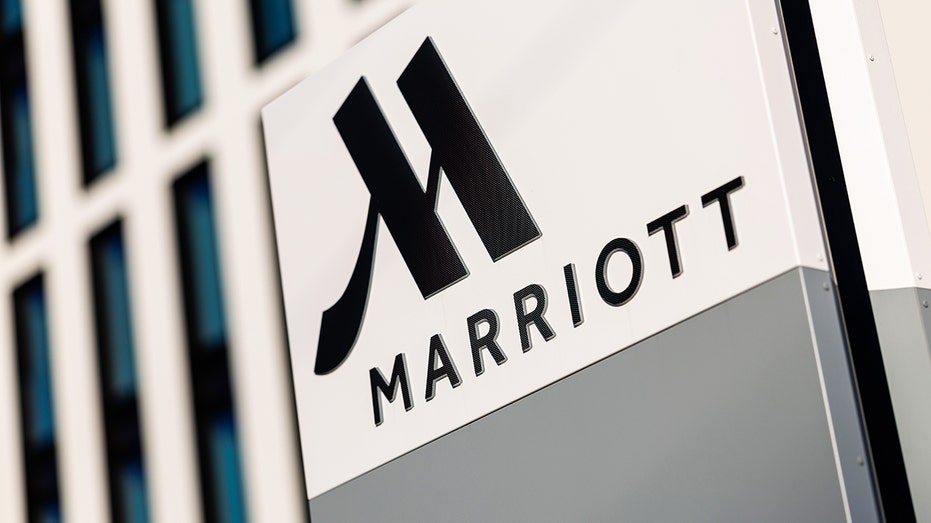 Marriott hotel sign outside building
