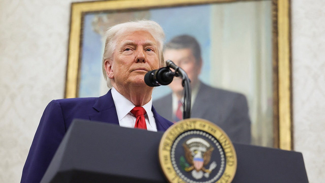 White House decries 'judicial overreach' after federal court rejects Trump tariffs