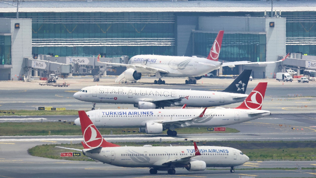 Airline passengers in Turkey who unbuckle too soon to face fines