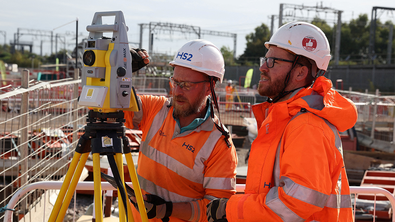 UK to spend  billion on job training to curb reliance on migrant workers