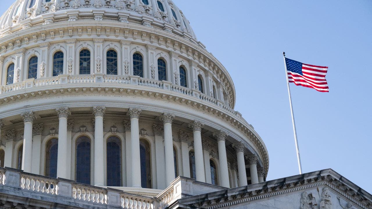 Moody's downgrades US credit rating over rising debt