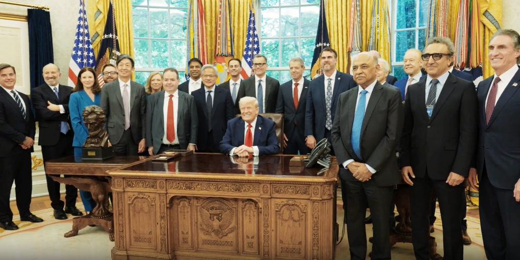 https://a57.foxnews.com/static.foxbusiness.com/foxbusiness.com/content/uploads/2025/05/1024/512/trump-wh-leaders.png?ve=1&tl=1
