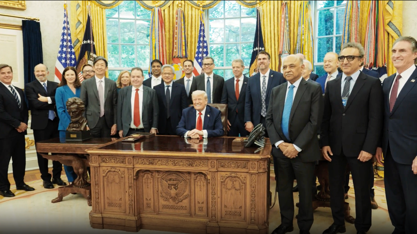 America's Most Powerful CEOs Head to Beijing: Trump Takes Wall Street to the Xi Summit