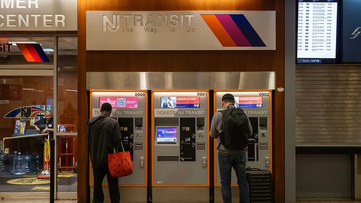 NJ Transit rail strike set to end after tentative deal reached, service to resume this week - Fox News