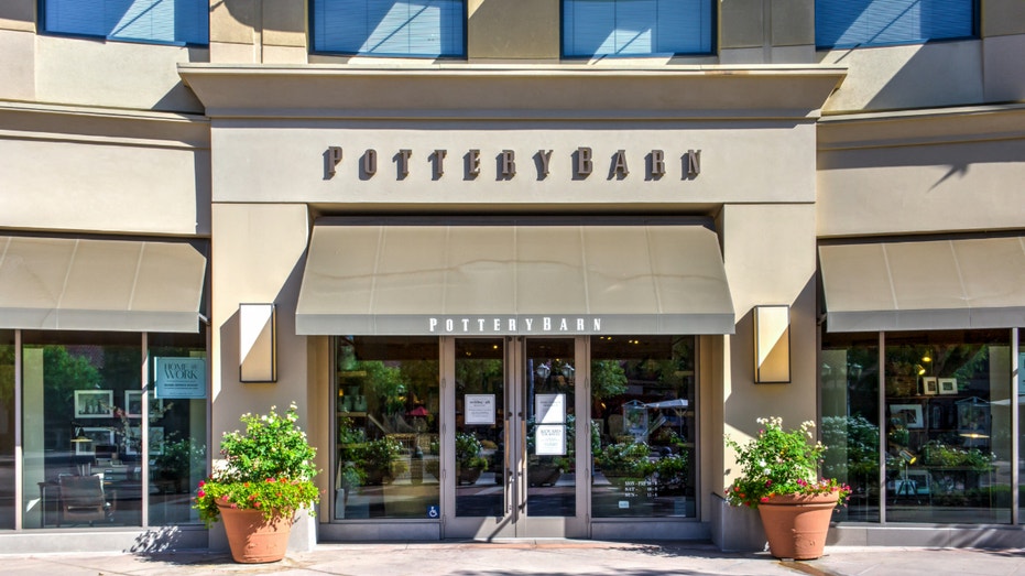 The outside of a Pottery Barn store in Valencia.