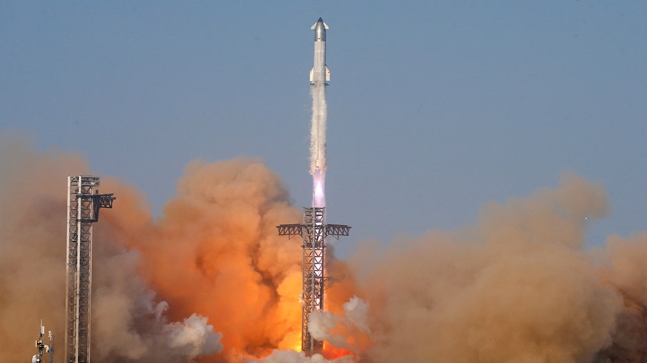 SpaceX launches Starship on May 27, 2025