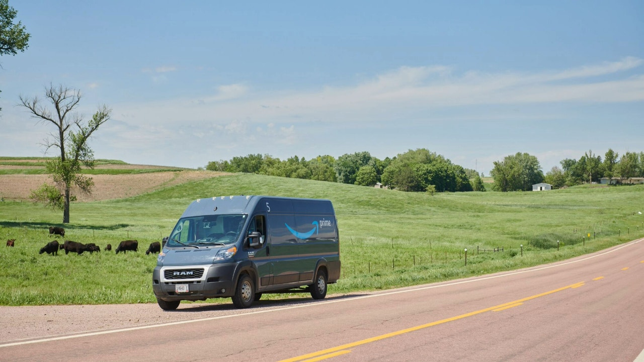 Amazon to spend B to expand Prime delivery services to rural America