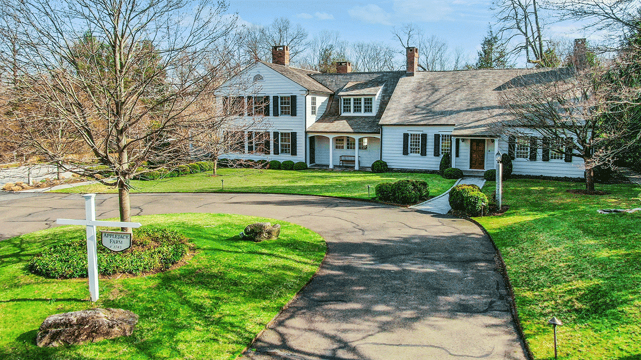 Bethenny Frankel sells her Connecticut mansion for nearly M after major renovation Bethenny Frankel sells her Connecticut mansion for nearly M after major renovation