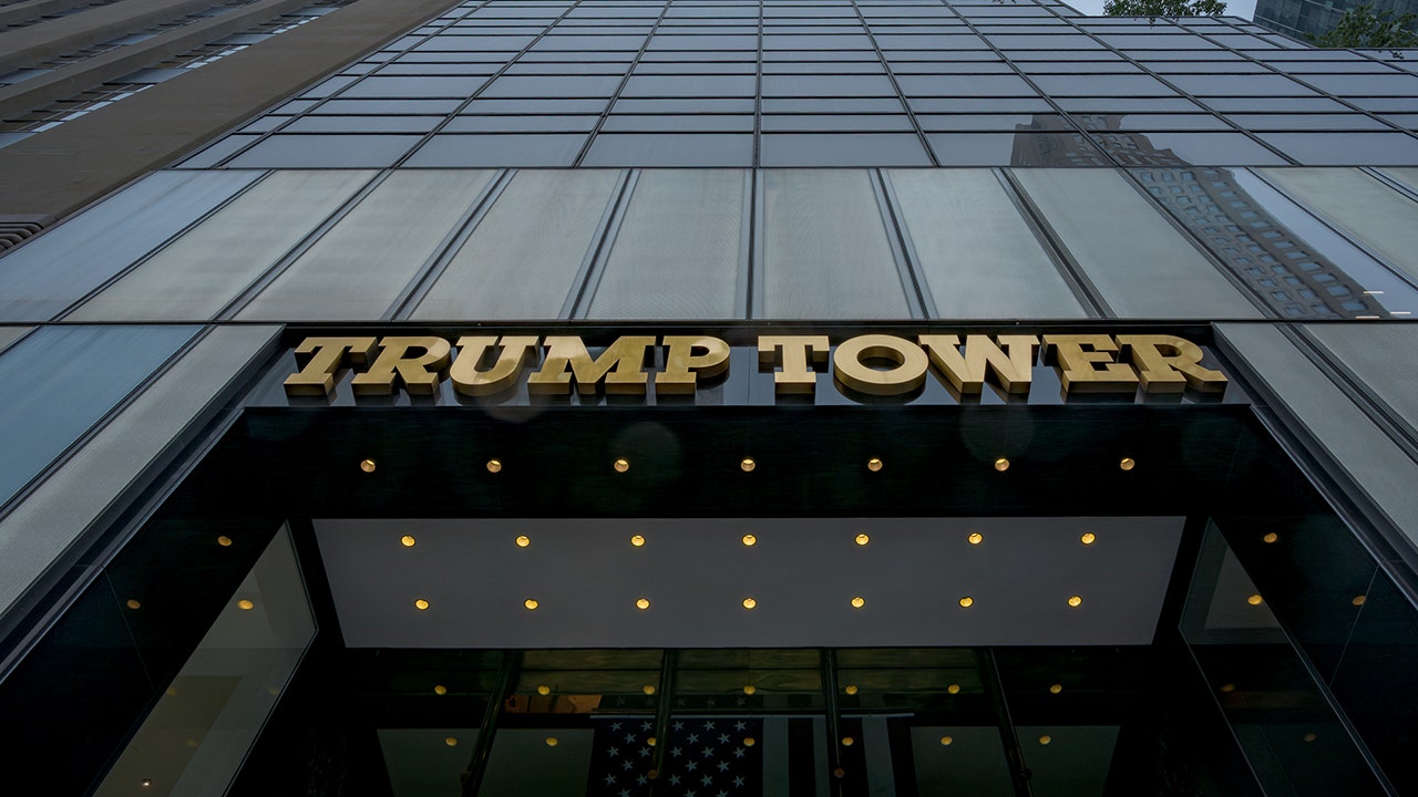 Trump sons unveil mobile carrier promising to ‘disrupt’ the industry, make phones in America