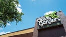 AUSTIN, TEXAS - JUNE 20: The exterior of an Olive Garden is seen on June 20, 2025 in Austin, Texas. Darden Restaurants, the parent company of Olive Garden, surpassed Wall Street's earnings and revenue after reporting a fiscal fourth-quarter net income of $303.8 million dollars. (Photo by Brandon Bell/Getty Images)
 - Fox Business News