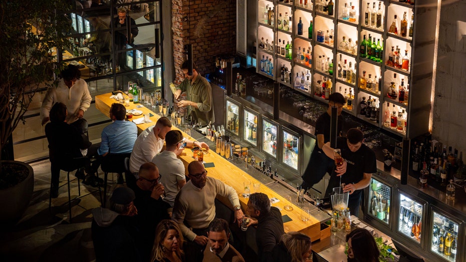 Miopius bar