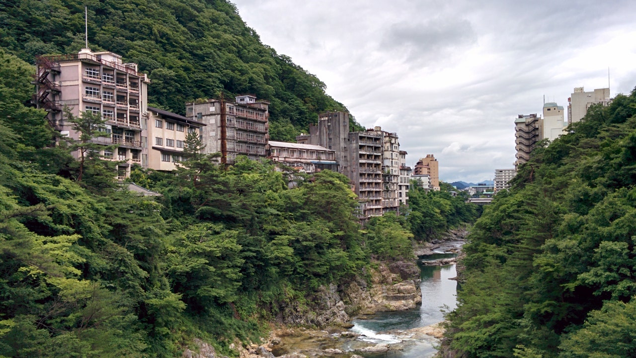 Japan’s 1990s Dowturn touched tourist spots, which influence it and now