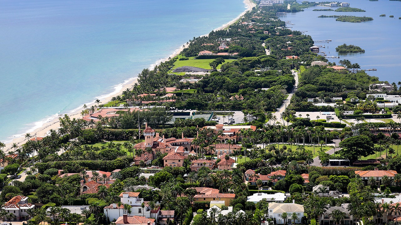 Palm Beach real estate mystery unfolds as buyer acquires properties worth 0M near Trump