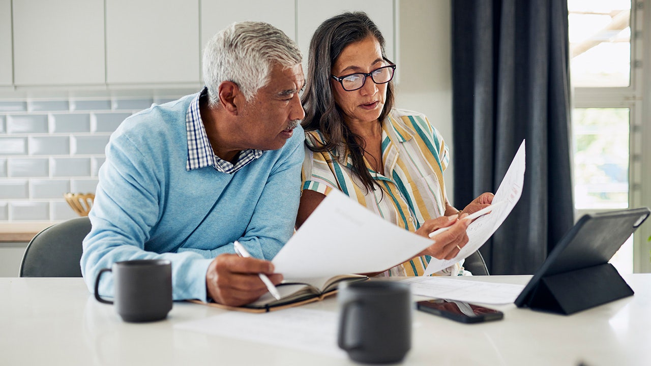 Retirees face staggering 6-figure health care bill when leaving the workforce