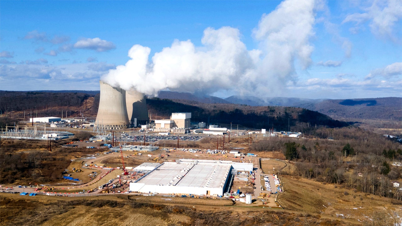 Artificial intelligence drives demand for electric grid update