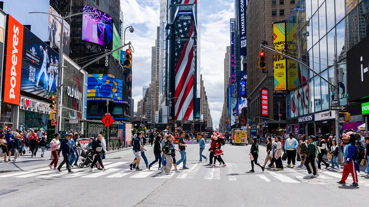 Billboard encourages New Yorkers to ‘flee’ Mamdani, move to this state instead