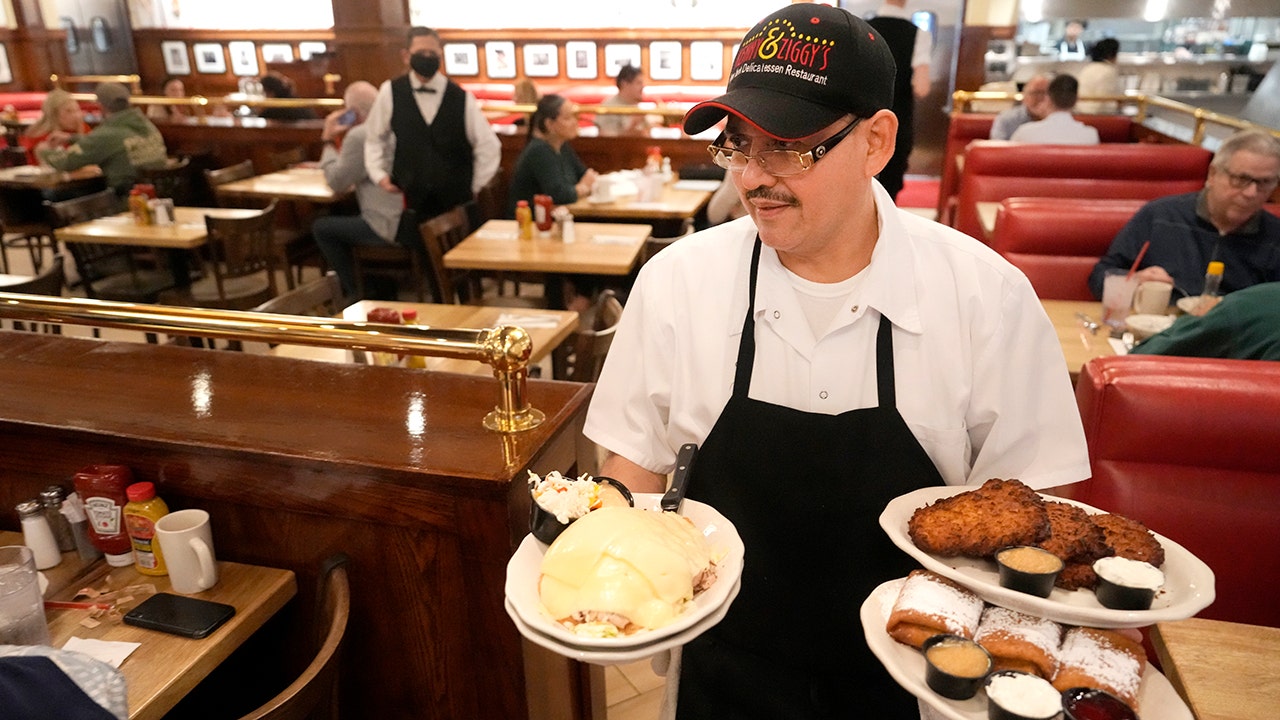 A new era of restaurant workers may earn six-figure salaries and benefits that ‘no other industry’ can provide A new era of restaurant workers may earn six-figure salaries and benefits that ‘no other industry’ can provide