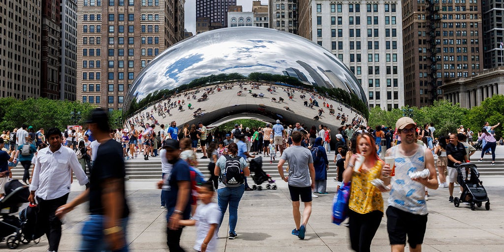 https://a57.foxnews.com/static.foxbusiness.com/foxbusiness.com/content/uploads/2025/07/1024/512/chicagobean.jpg?ve=1&tl=1