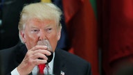Trump secures agreement with Coca-Cola to reintroduce cane sugar formula - Fox Business News