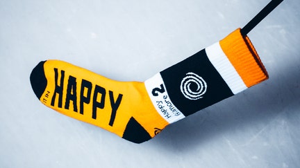 Callaway and Odyssey Golf are releasing a limited-edition hockey stick putter as an ode to "Happy Gilmore 2." - Fox Business News