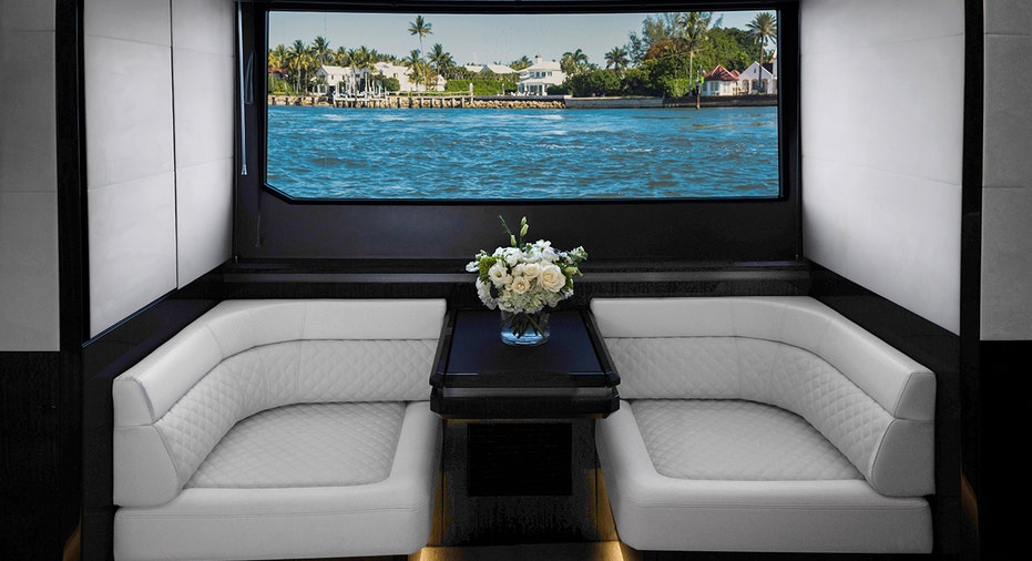 Dining area on PorterYacht charters
