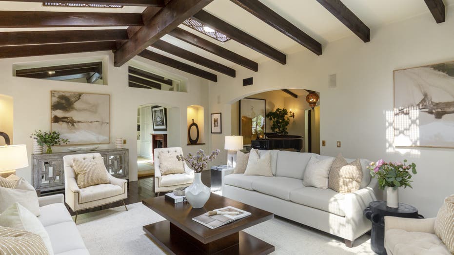 Living room Tom Petty