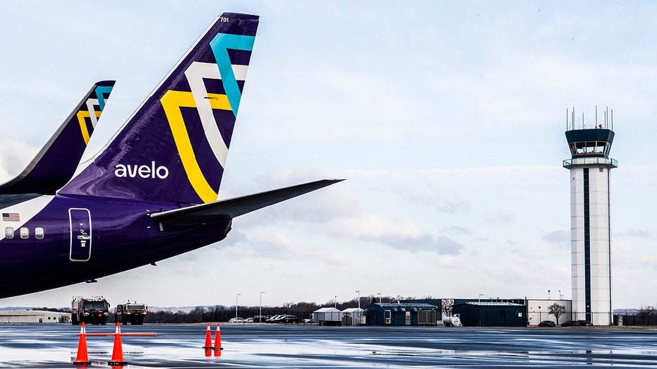 tail of Avelo Airline's Boeing 737-700