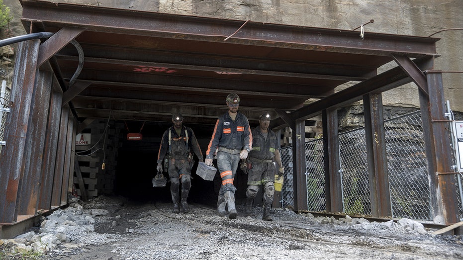 Miners get out of West Virginia