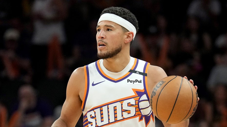 Devin Booker in action