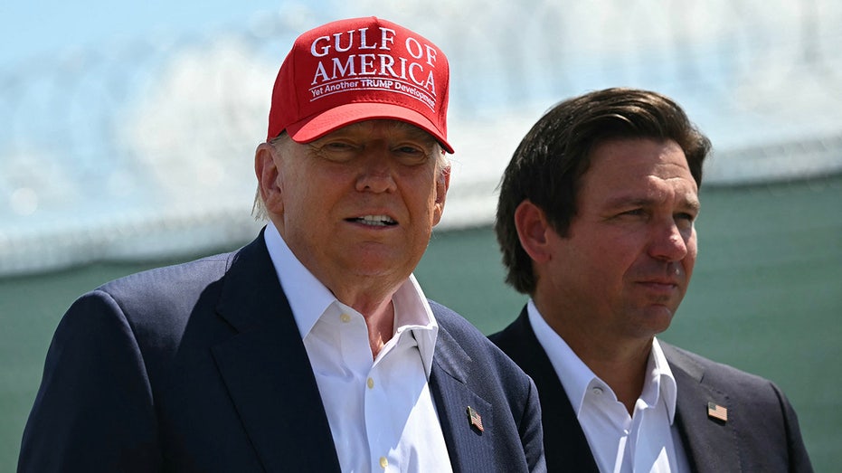 President Donald Trump and Ted Cruz