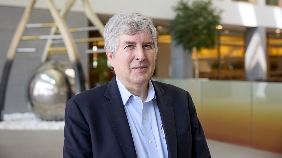 Dr. Philip Dormric