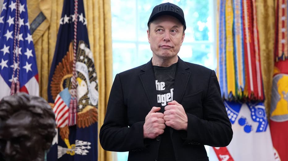 Elon Musk in the Oval Office